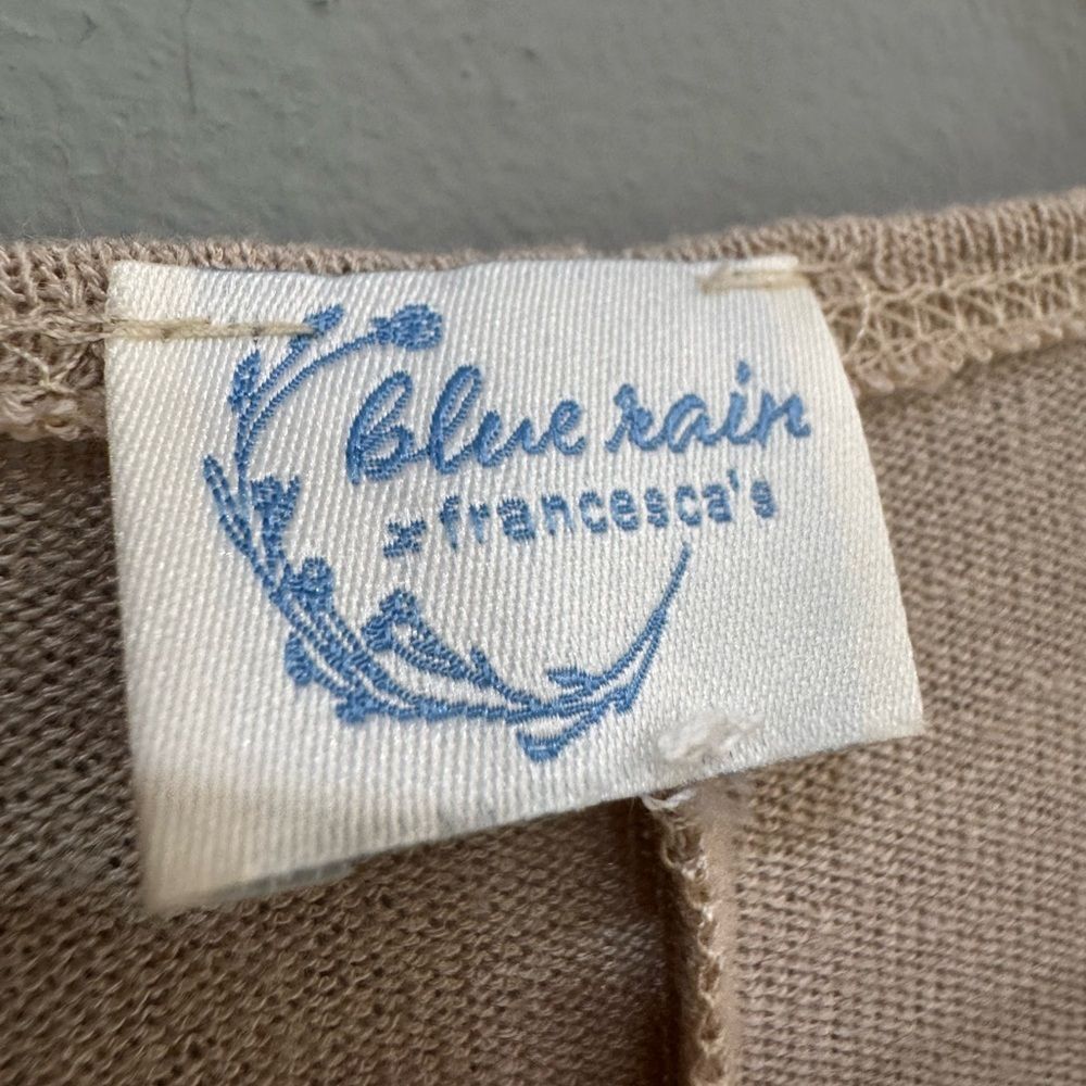SALE! Cream Blue Rain Batwing Sweater Size M EUC - Picture 5 of 6